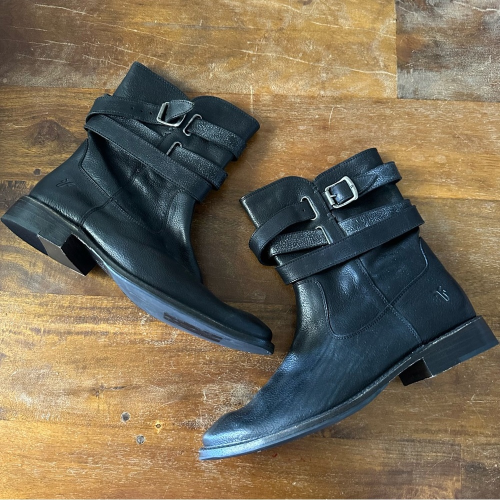 FRYE Shirley Boots Strappy Short Moto Biker 77734 Black ladies size 9